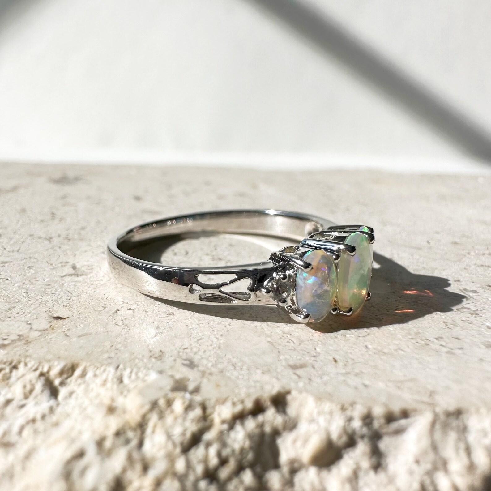 14K Solid Gold Genuine Opal and Diamond Ring - Etsy
