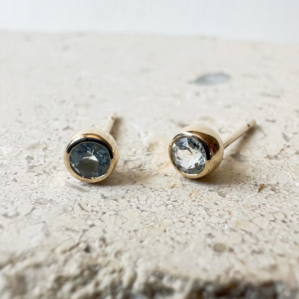 14K Solid Gold Genuine Round Aquamarine Bezel Studs/Pair