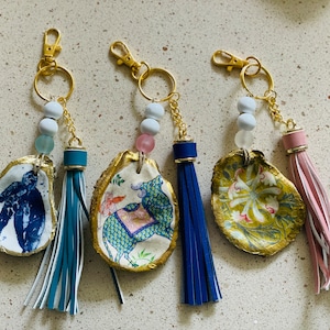 Oyster shell keychain / decoupaged oyster shell keychain