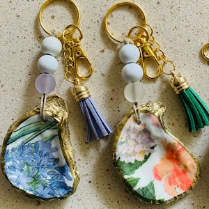 Oyster shell keychain / decoupaged oyster shell keychain