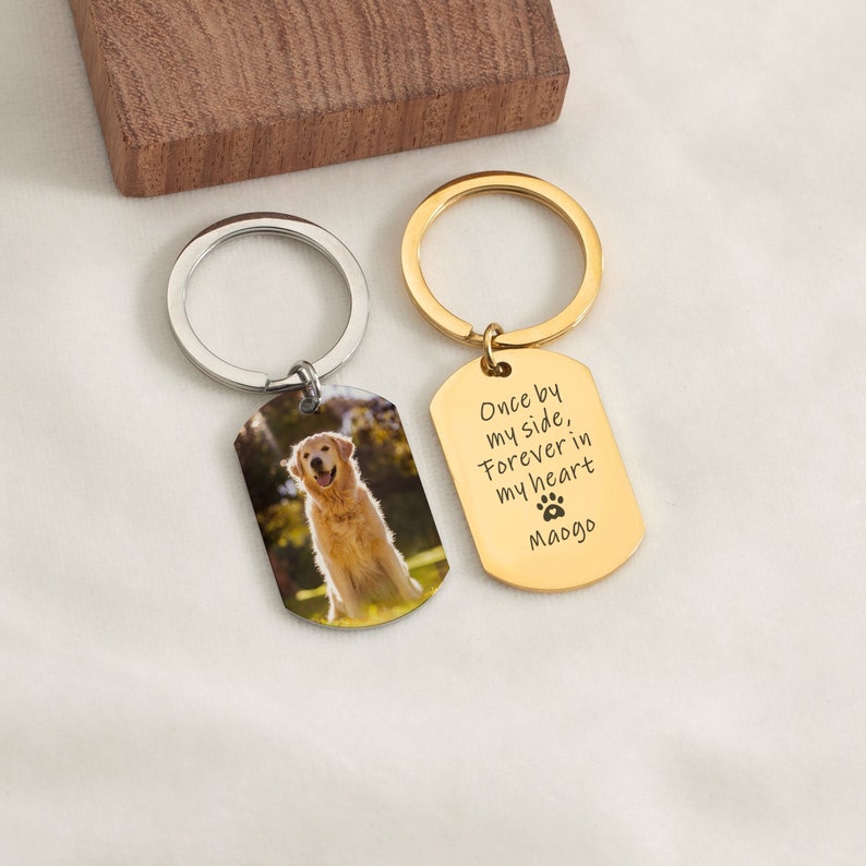Pet Memorial Keychains, Pet Remembrance Gift, Personalized Metal Keychains, Dog Loss Gift, Custom Portrait From Photo, Pet Mom, Animal Lover image 1