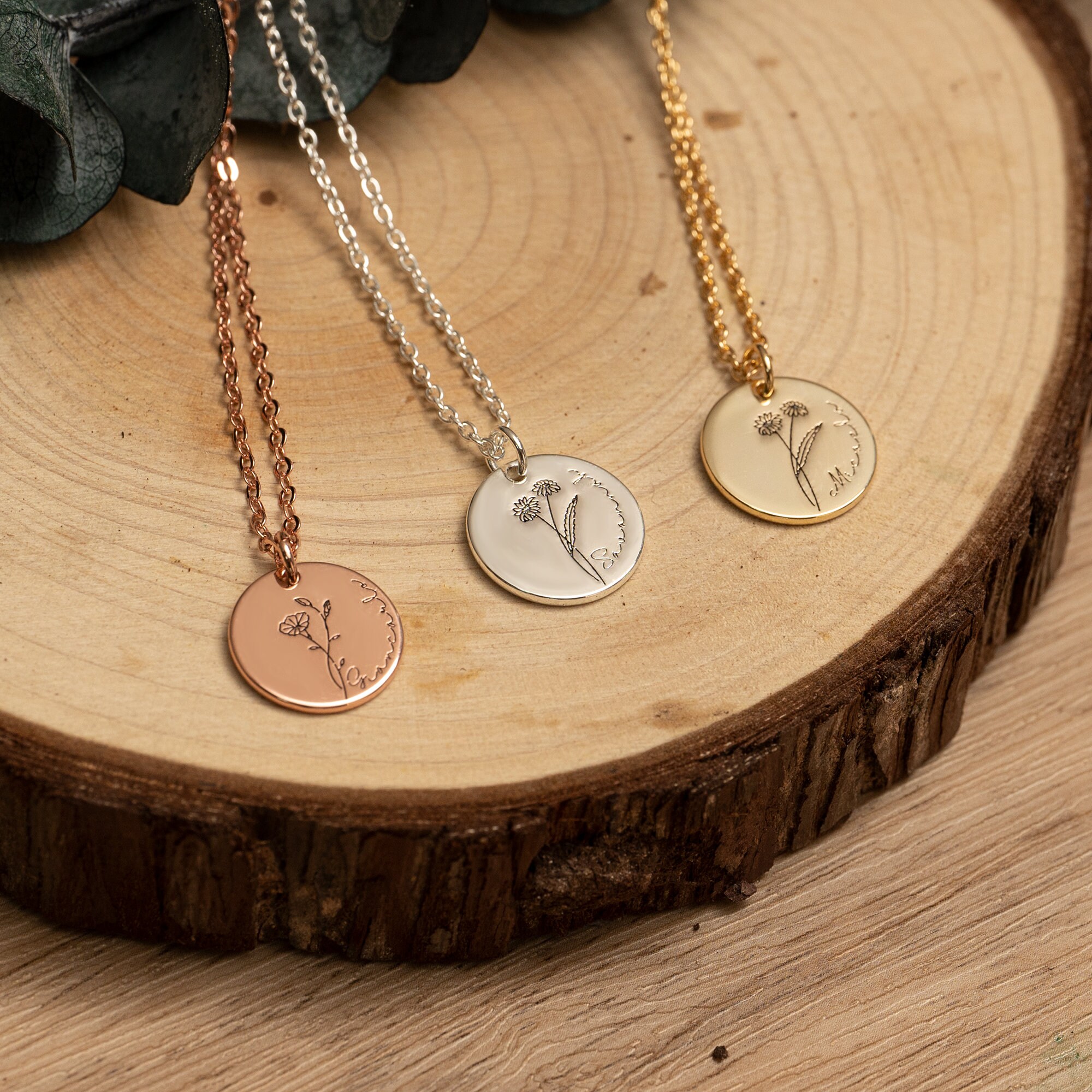 Birth Flower Necklace, Engraved Name Necklace, Dainty Floral Necklace, Handmade Jewelry,Personalized Gifts,Birthday Mothers Day Gift for Her