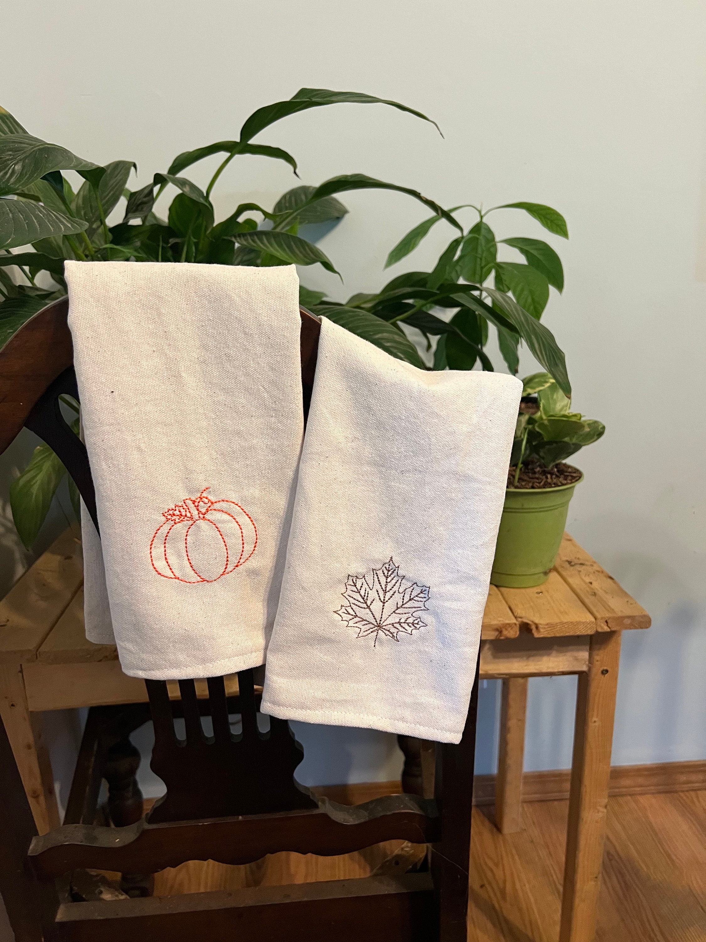 Embroidered Duck Cloth Kitchen Towels Tea Towels, Flour Sack Towels