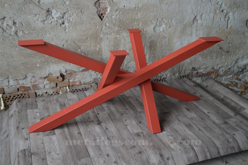 Dining spider table base
