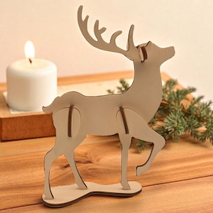 3d stehendes Rentier, Weihnachtsdekorationsdatei für Laserschneiden svg, dxf, pdf, ai, cdr 20 cm Höhe 15 cm Länge, Weihnachten Ideen