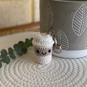 Kawaii coffee keyring takeaway cup crochet pattern [PATTERN ONLY]