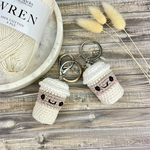 Kawaii coffee keyring takeaway cup crochet pattern [PATTERN ONLY]