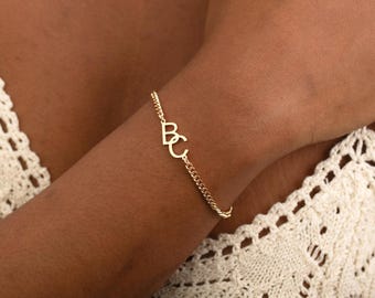 Custom Two Initial Bracelet, Interlocking Letter Bracelet with Cuban Chain, Stackable Bracelet, Couple Bracelet, Anniversary Gifts for Her