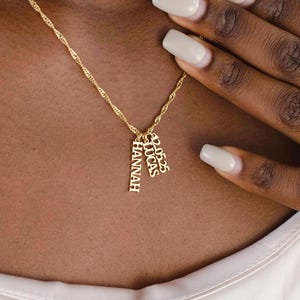Collar vertical con nombre en oro de 14 quilates, collar con nombre familiar/nombres de los niños, collar personalizado con varios nombres, regalo familiar personalizado, regalo de Navidad para mamá
