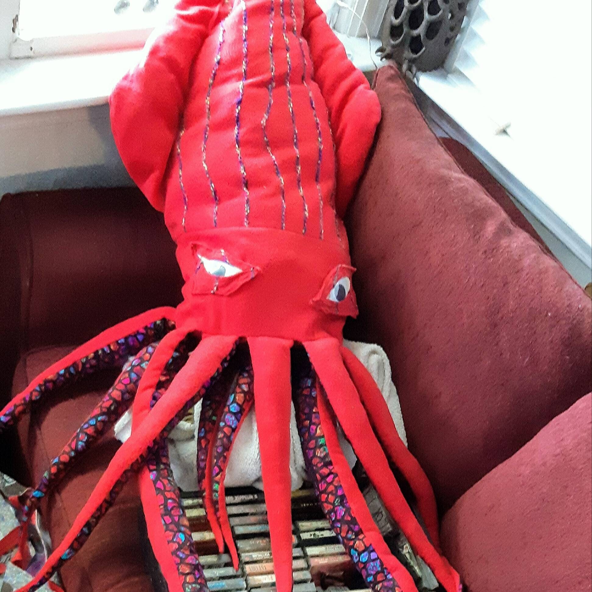 Giant Squid 8� 244 Cm Custom Stuffed Pillow Squid Plushie Giant Squid 8� 244 Cm Custom Stuffed Pillow Squid Plushie