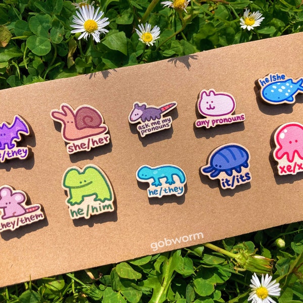 Wooden Pronoun Pins | Cute Animal Mix & Match she/her, he/him, they/them, she/they, he/they, he/she, it/its, xe/xem, READ DESCRIPTION