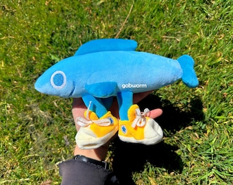 Peluche a forma di pesce con scarpe / peluche morbido minky