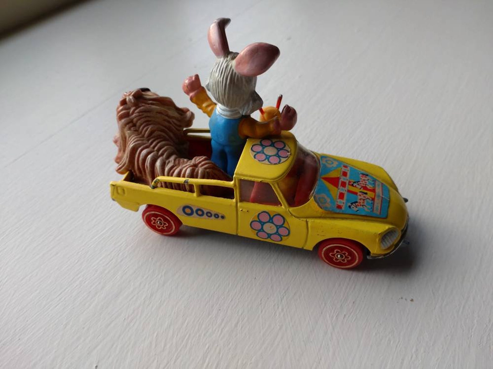 corgi magic roundabout figures