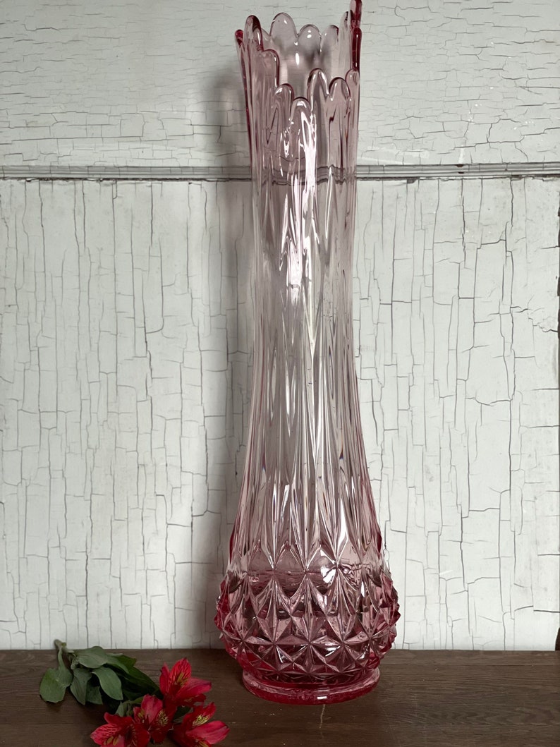 Pink Diamond LE Smith Swung Vase Etsy