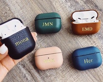 Monogrammed AirPods/AirPods Pro Pebble Leather Case Cover, Personalized AirPods Pro Pebble Leather Case, Initials Leather Airpods Case Cover