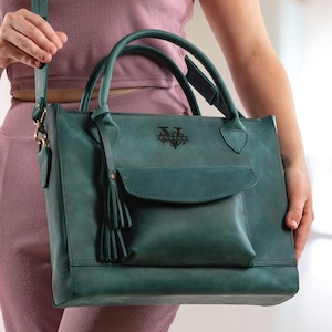 Travel tote bag for women, Leather travel bag gift for women, Personalized birthday gift, Everyday handbag for women, Leather tote bag image 9