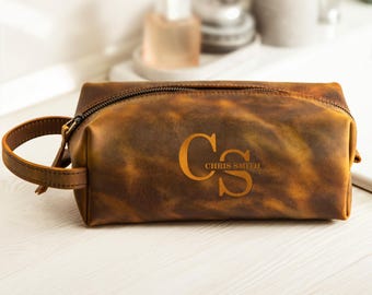 Leather Anniversary Gift - Men's Travel Toiletry Bag, Men's Personalized Bathroom Bag, Leather 3rd Anniversary Gift