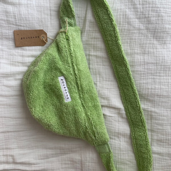 Sac banane en éponge vert