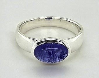 East-West Mounted Tanzanite Ring 925 Silver Tanzanite Cabochon Anniversary Ring Unisex Style Bezel Set Tanzanite Ring Daily Worn Tanzanite.