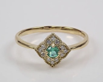 Minimalist Emerald Floral Engagement Ring Edwardian Style Emerald Halo Wedding Ring 925 Silver Gold Plated Valentine Proposal Gifted Ring.