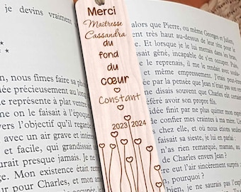 Marque-Page Maîtresse en Bois Personnalisé, cœur floral Gravé, Cadeau unique pour Maîtresse, Maître, Atsem et Nounou