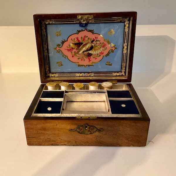 ANTIQUE SEWING BOX