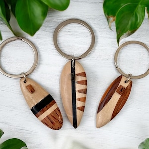 Wood Surfboard Keychain, Beach Accessories, Key Fob, Gift for Him or Her