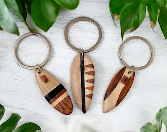 Wood Surfboard Keychain, Beach Accessories, Key Fob, Gift for Him or Her