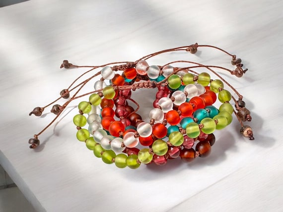 Hand-Knotted Glass Bead Bracelet, Adjustable Unisex Beach Jewelry