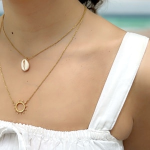 Minimalist Layered Necklace, Sun and Shell Necklace, Beach Lover Gift, Stainless Steel, Handmade Gift for Her, Summer Necklace, Waterproof