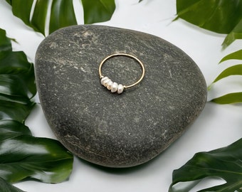 Pearl Ring, 18K Gold Band, Baroque Freshwater Pearls, Dainty Gold Ring, Beach Jewelry, Gift for Her, Beach Wedding