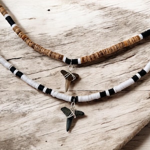 Men’s Shark Tooth Necklace, Surfer Jewelry, Summer Beach Style, Coconut Beads, Handmade Gift for Him, Father’s Day