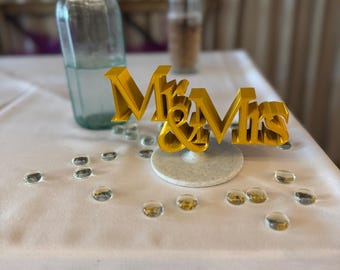 Mr & Mrs Wedding Sign | 3D Printed Wedding Table Decoration | Top Table Decor | Wedding Reception Centrepiece | Bridal Gift