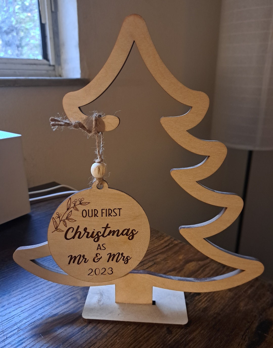 Christmas Tree Ornament Hanger Svg / Standing Ornament Hanger Svg