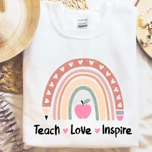 Back to School Svg, Teach Love Inspire SVG, PNG, DXF, Teach Love Inspire, positief citaat, digitaal bestand png, dxf png Cutting Files voor Cricut