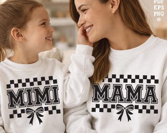 Mama & Mimi bijpassende SVG-bundel, Varsity Mama Mimi shirtontwerp, bijpassende shirts voor mama en oma in SVG-formaat, strik- en linttypografie snijbestanden - AB947