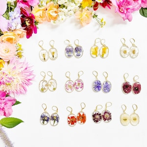 Birth flower earrings - real flowers pressed in resin - personalized birthday gift - gift for her - hypoallergenic earrings (J/EARR BIR 1)