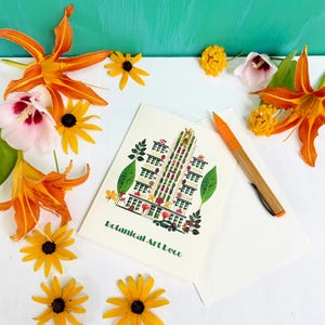 Tarjeta de felicitación Botanical Art Déco - edificio art déco de flores prensadas impresas - tarjeta y sobre en blanco doblados 5x7 (M/CARD ART 1)