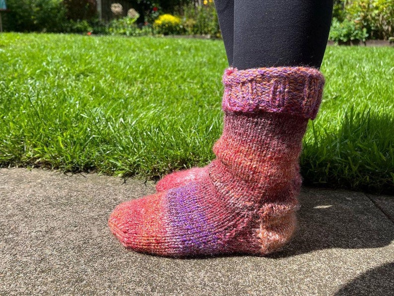 59 colours super warm chunky wool Mama socks image 1