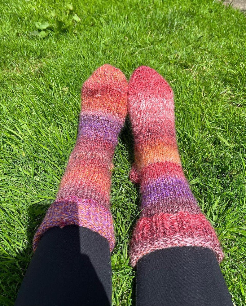 59 colours super warm chunky wool Mama socks image 3