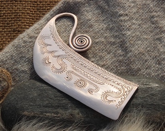 Bronze Age razor/knife, Late Bronze Age, bronze blade, 1200-650 BC, Late Bronze Age reenactment, ship depiction, H66