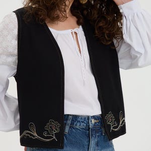 Traditional Ukrainian embroidered folk vest, black cotton gorset with floral pattern, handmade by Katrya