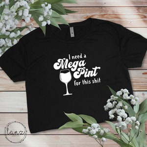 I Need a Mega Pint for this Sh-t JusticeForJohnny Crop Top Cropped Tee T-Shirt