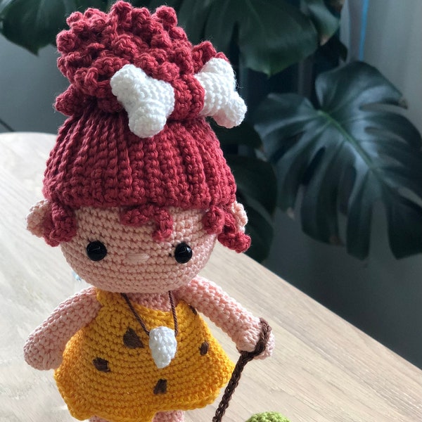 Das Steinzeit-Mädchen | Häkelfigur | Amigurumi