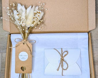 Neutral Dried Flower Bouquet, Letterbox Gift, With Sympathy, Thinking Of You, Get Well Soon
