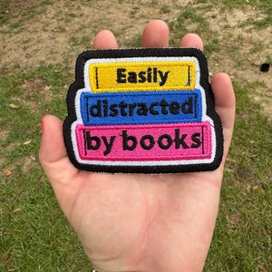 Easily Distracted by Books patch, circle patch, iron-on patch, patches for hats, trucker hat patches, embroidered patch, book patch