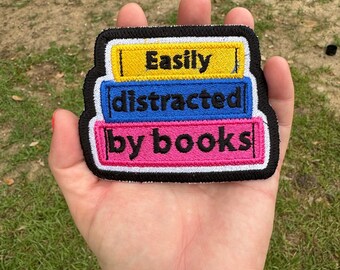 Easily Distracted by Books patch, circle patch, iron-on patch, patches for hats, trucker hat patches, embroidered patch, book patch