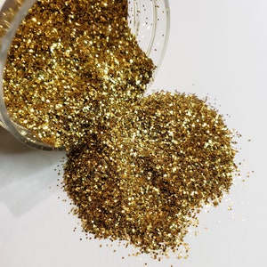 Pale Antique Gold Glitter Fine – Dianka Pours