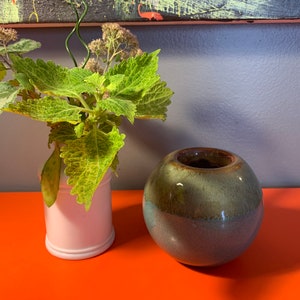 Vintage Ceramic/Pottery Votive Turquoise Round Candleholder.