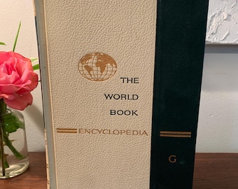Vintage The WORLD BOOK ENCYCLOPEDIA 1961 *G* vol 7. Please read the description.